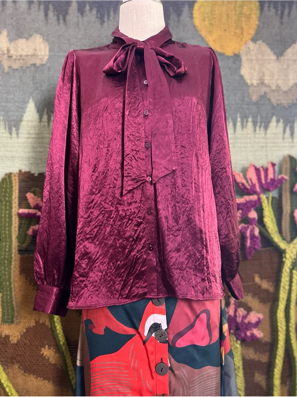 Esqualo Satin Bow Shirt 12 - Picture 7 of 16